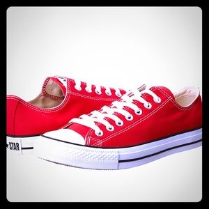 Gently Worn* Converse All Star Red & White❤️